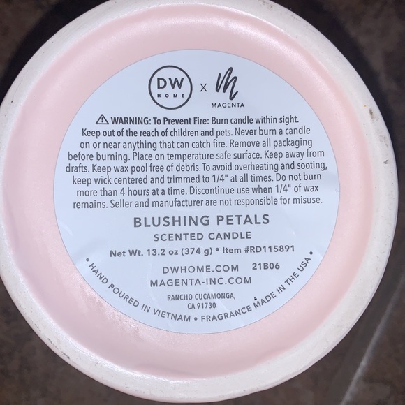 Rae Dunn “Best Mama” Candle with lid - Picture 4 of 4